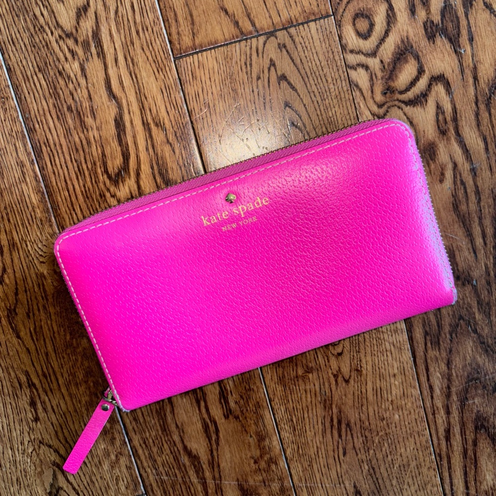 Kate Spade Pink Wallet